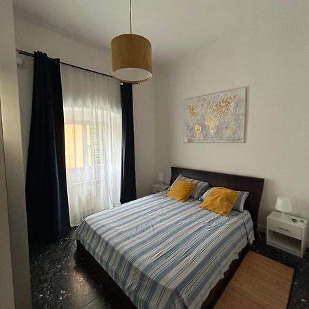 Appartamento Confortevole เจนัว ภายนอก รูปภาพ